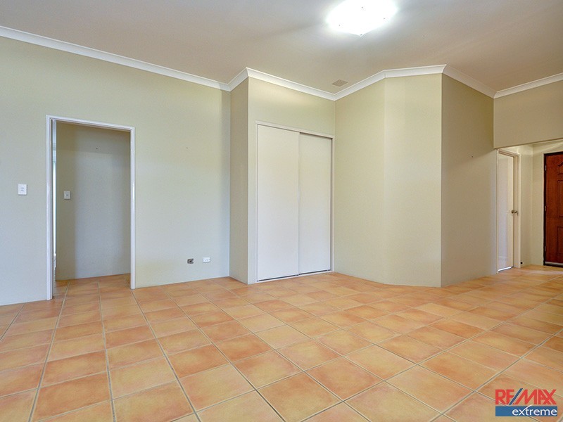 22 Darlington Loop, Pearsall WA 6065