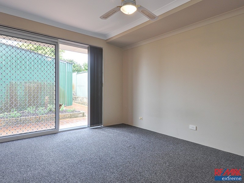 22 Darlington Loop, Pearsall WA 6065