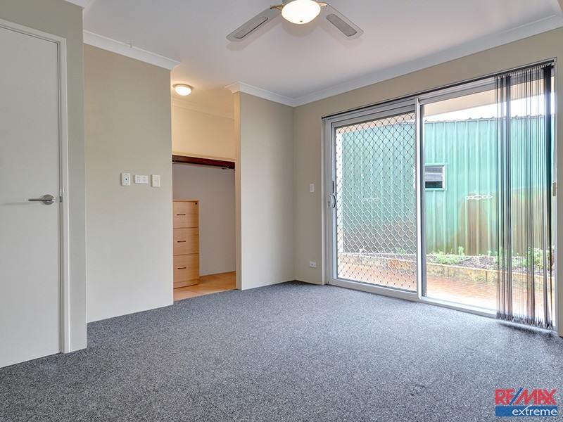 22 Darlington Loop, Pearsall WA 6065