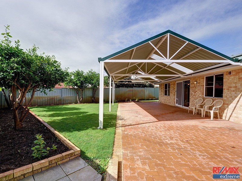 22 Darlington Loop, Pearsall WA 6065