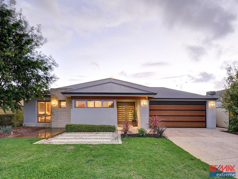 4 Bonnard Crescent, Ashby WA 6065