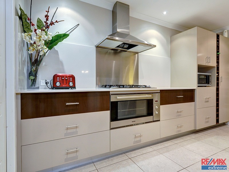 4 Bonnard Crescent, Ashby WA 6065