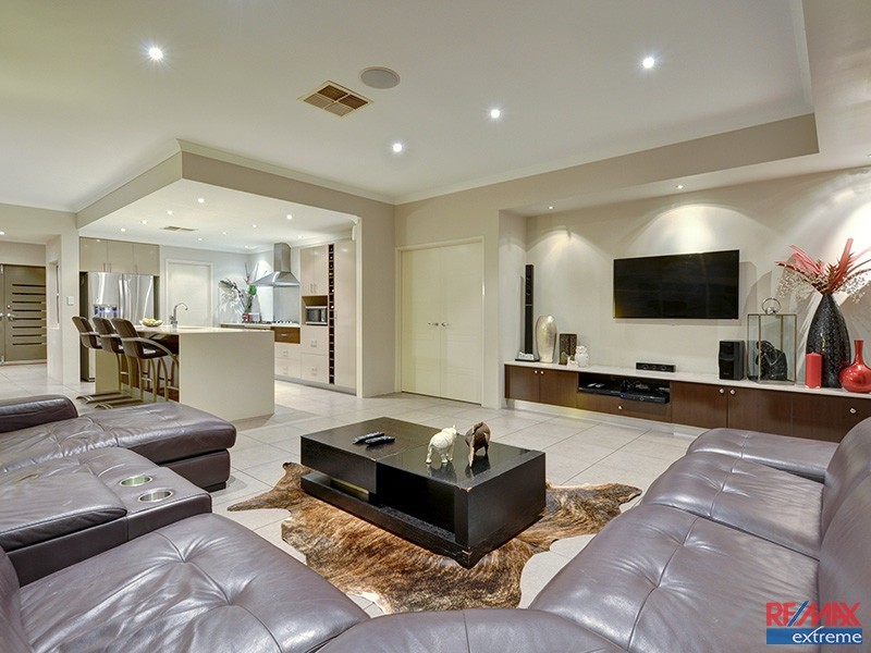 4 Bonnard Crescent, Ashby WA 6065