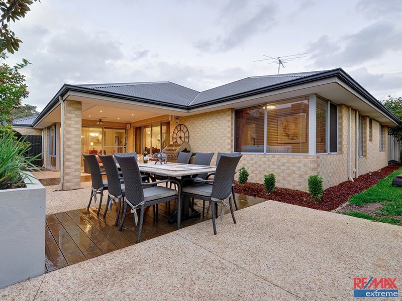 4 Bonnard Crescent, Ashby WA 6065