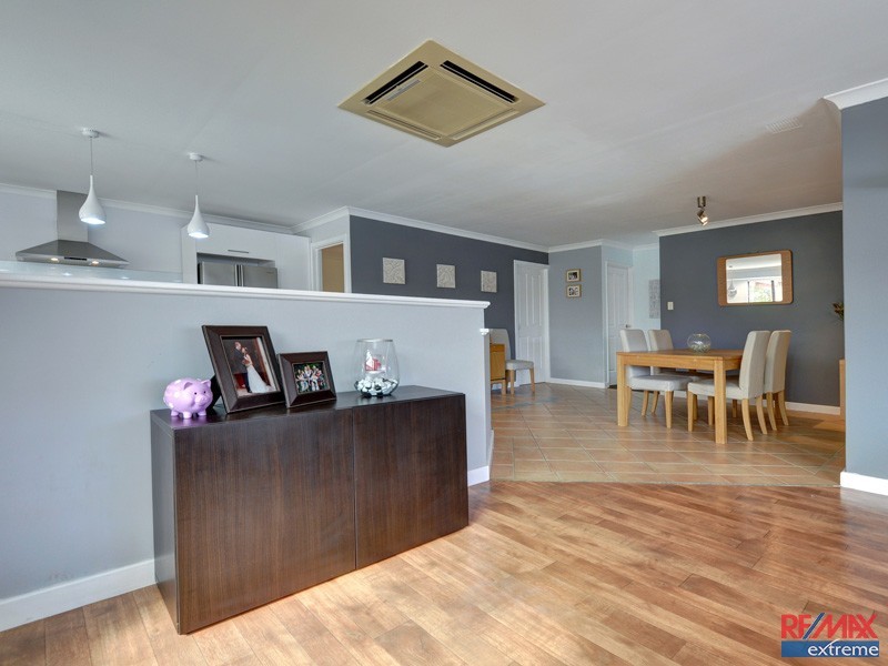 30 Balladong Loop, Carramar WA 6031