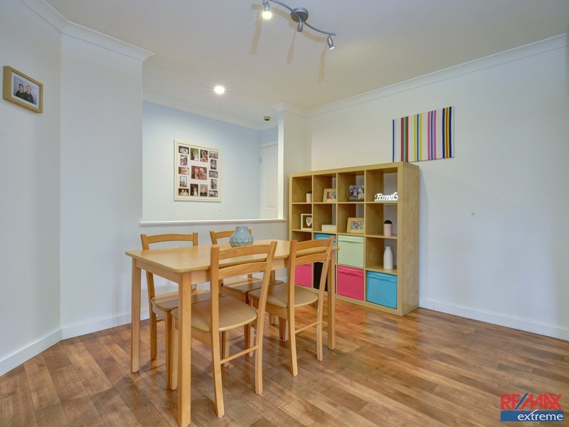 30 Balladong Loop, Carramar WA 6031