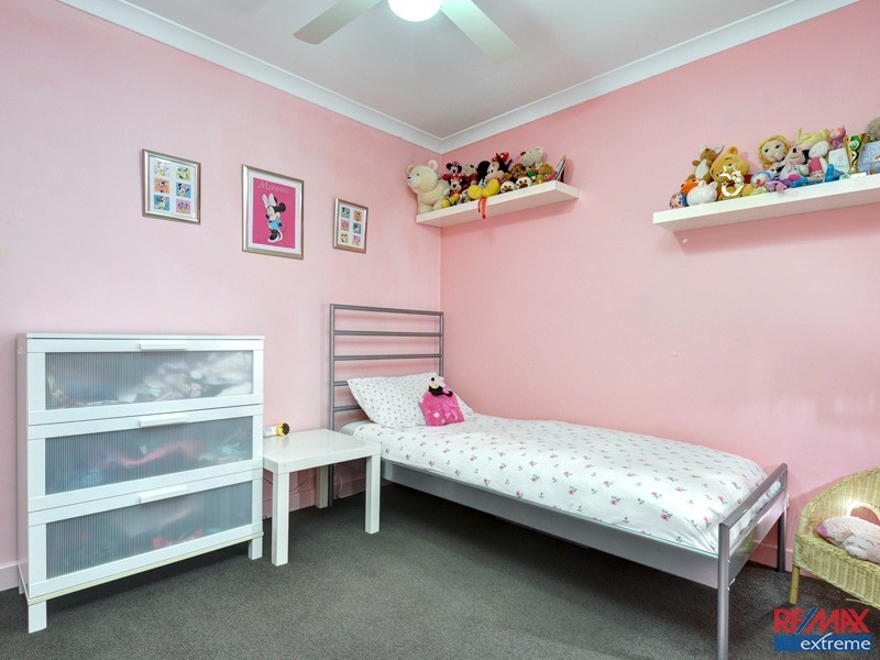 30 Balladong Loop, Carramar WA 6031