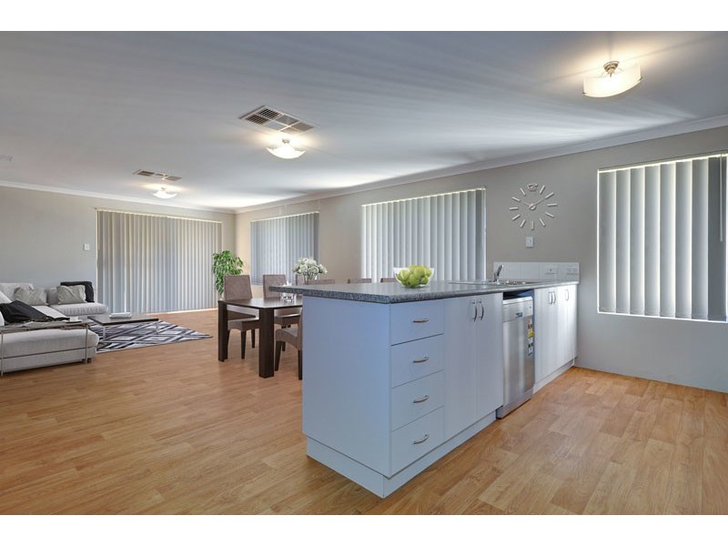 34 Montane Turn, Banksia Grove WA 6031