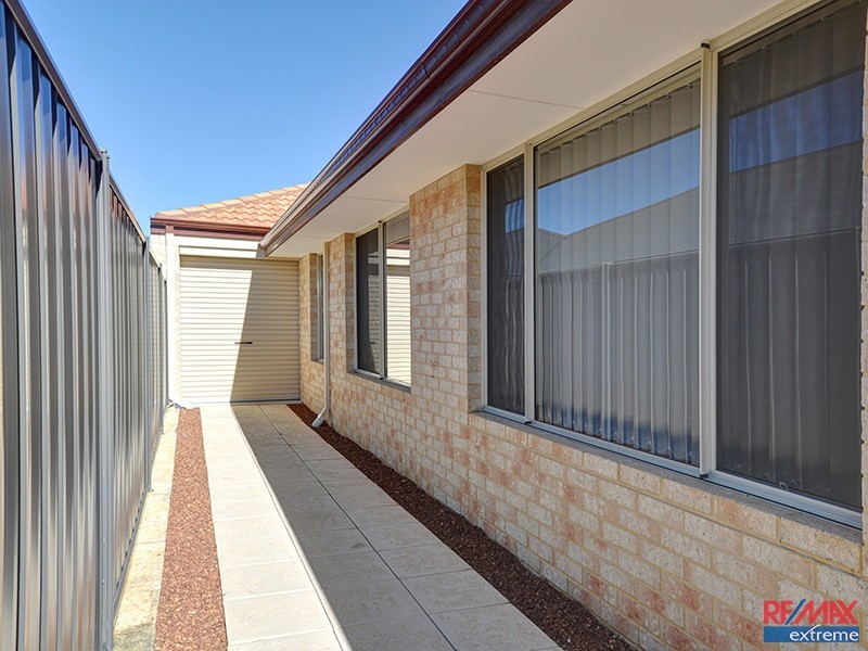 34 Montane Turn, Banksia Grove WA 6031