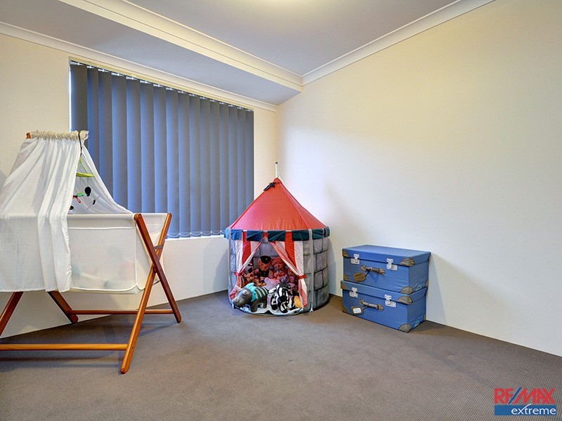 45 Splendens Avenue, Banksia Grove WA 6031