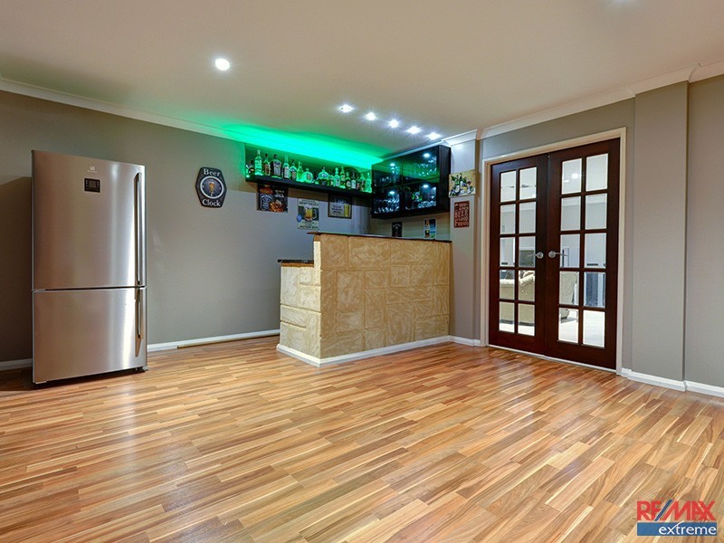 15 Verona Street, Hocking WA 6065