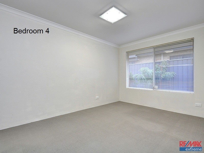 19 Sawtooth Bend, Banksia Grove WA 6031