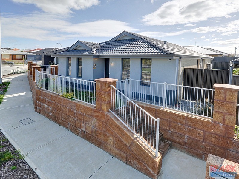 3 Blossom Way, Banksia Grove WA 6031