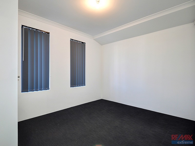 3 Blossom Way, Banksia Grove WA 6031