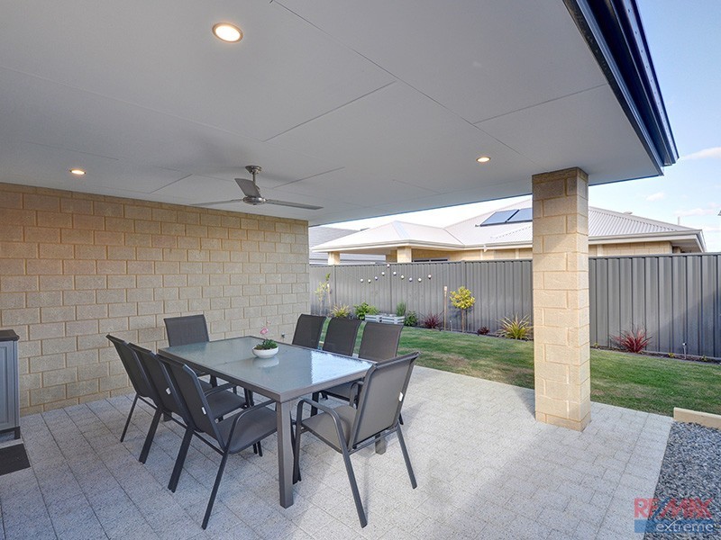 46 Echidna Street, Banksia Grove WA 6031