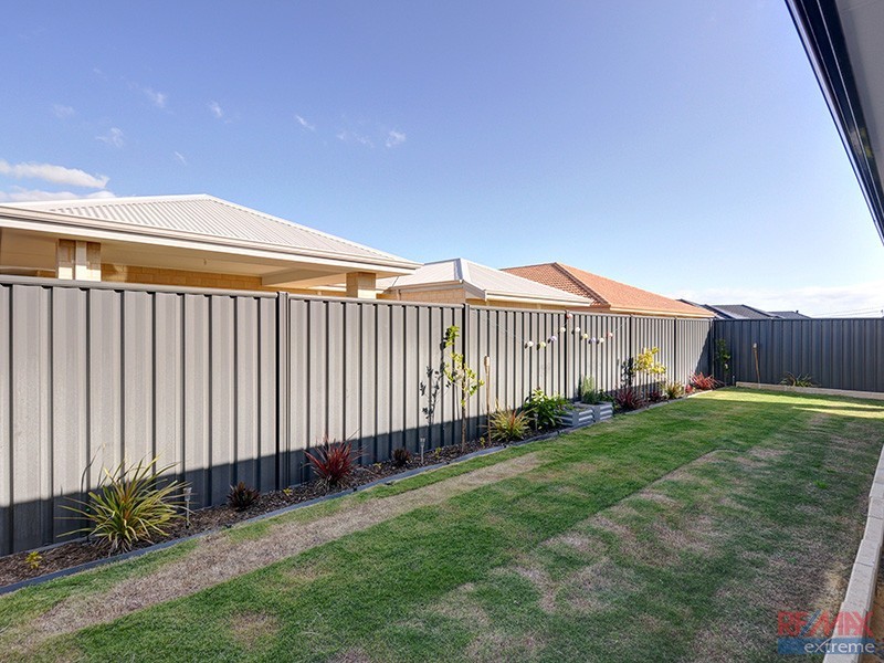 46 Echidna Street, Banksia Grove WA 6031