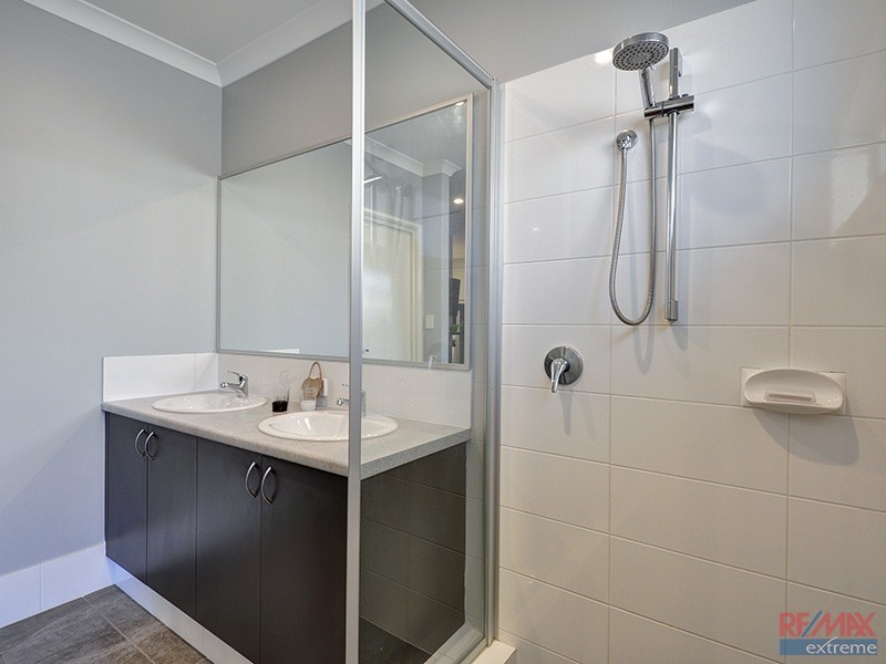 46 Echidna Street, Banksia Grove WA 6031