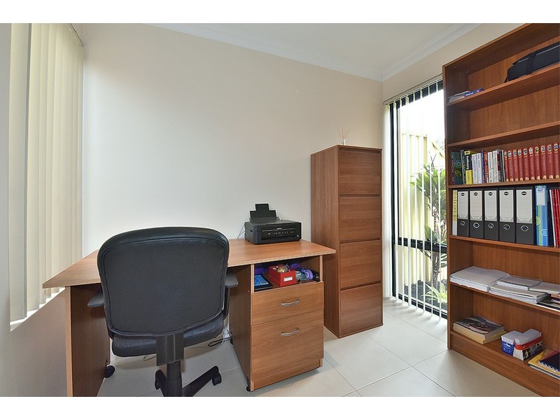 19a Bonvin Gardens, Tapping WA 6065