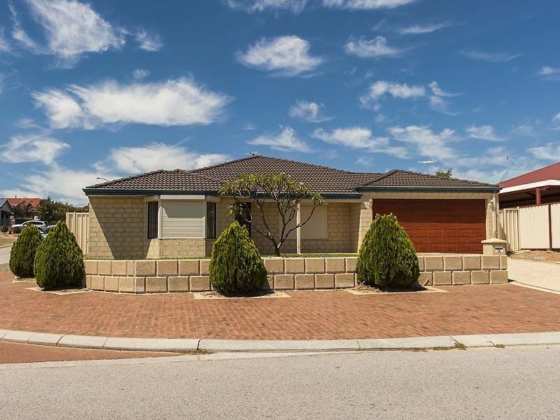 14 Anfield Parade, Hocking WA 6065