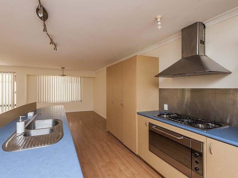 14 Anfield Parade, Hocking WA 6065