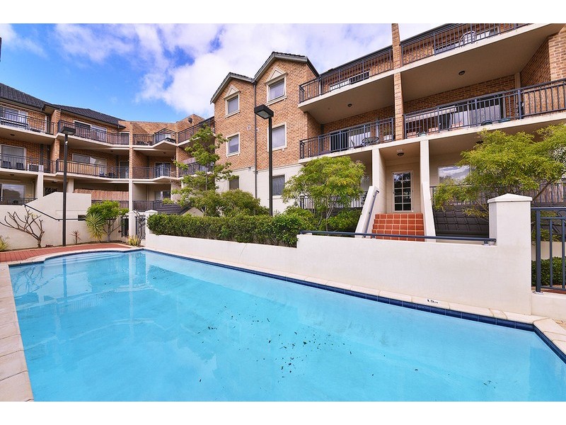 10/101 Grand Boulevard, Joondalup WA 6027