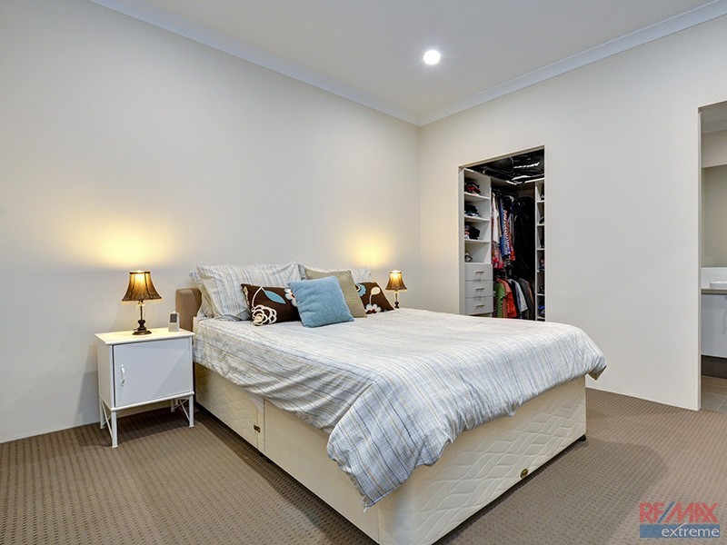 7 Chucklebud Street, Banksia Grove WA 6031