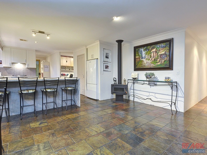 11 Wattle Mews, Hocking WA 6065