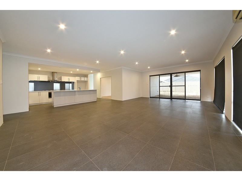 12 Dietes View, Sinagra WA 6065