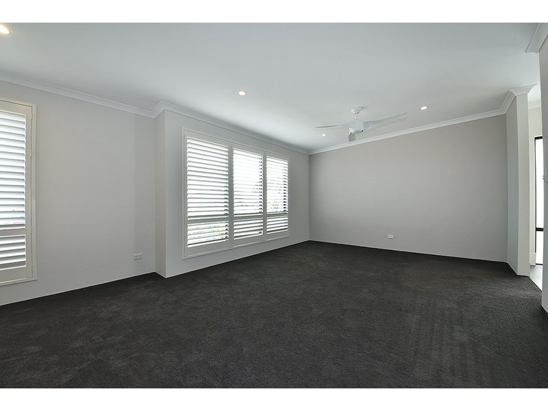 12 Dietes View, Sinagra WA 6065