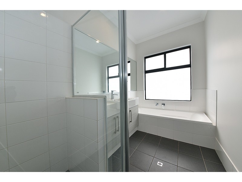 12 Dietes View, Sinagra WA 6065