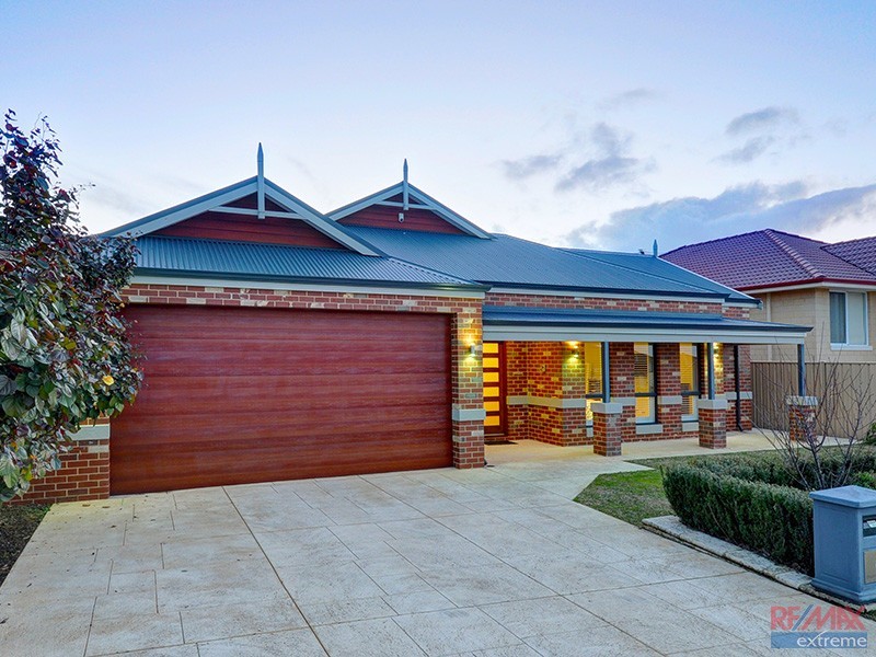 5 Dunedin Chase, Hocking WA 6065