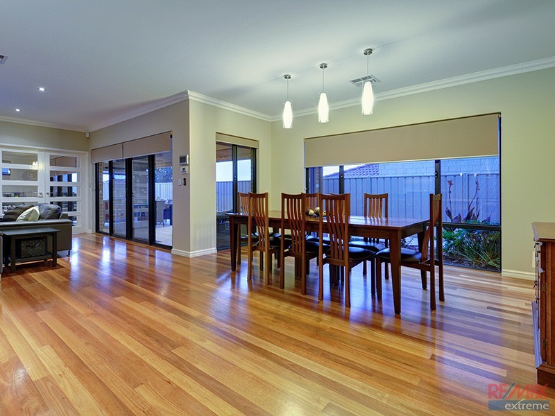 5 Dunedin Chase, Hocking WA 6065