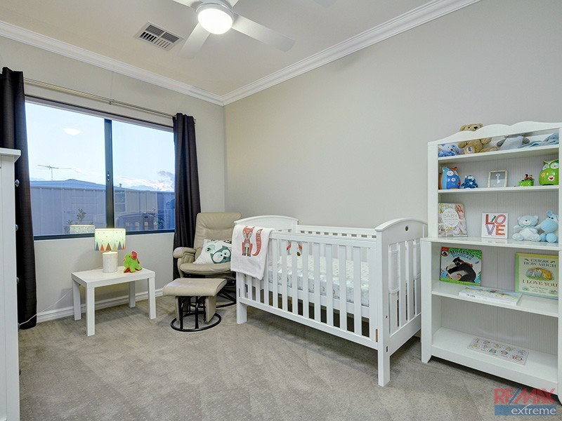 5 Dunedin Chase, Hocking WA 6065