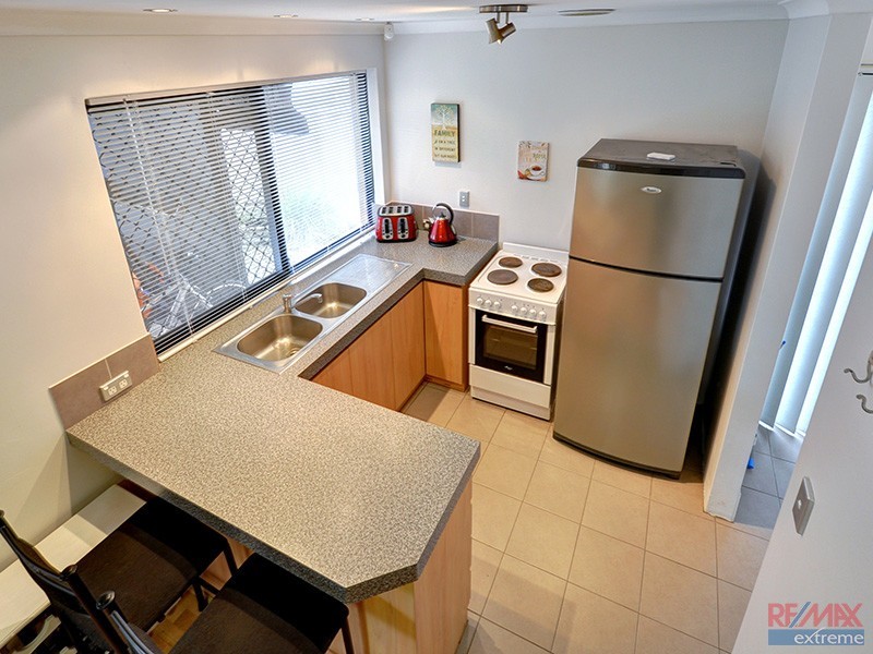 19 Duncombe Grove, Quinns Rocks WA 6030