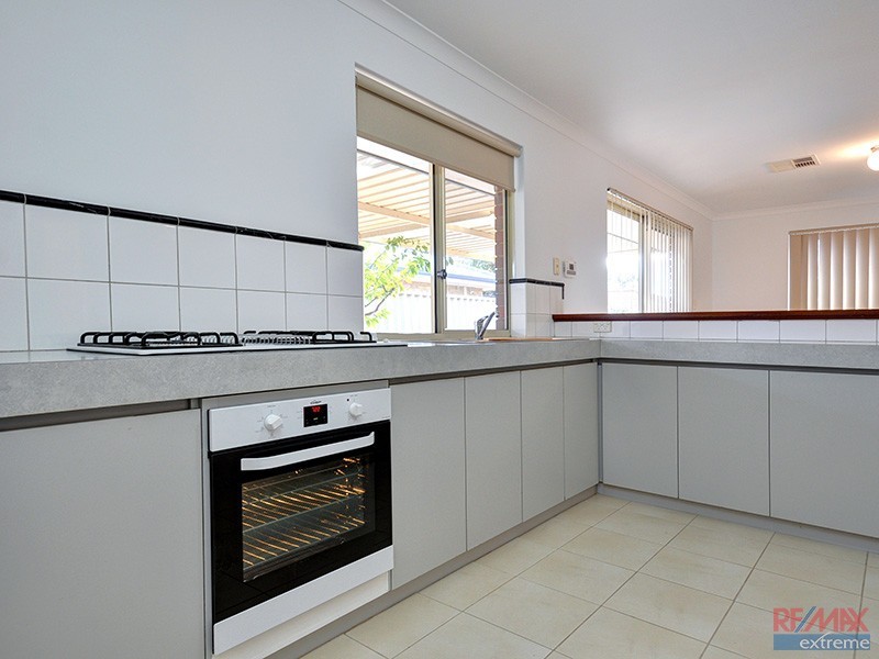 28 Eastleigh Loop, Currambine WA 6028