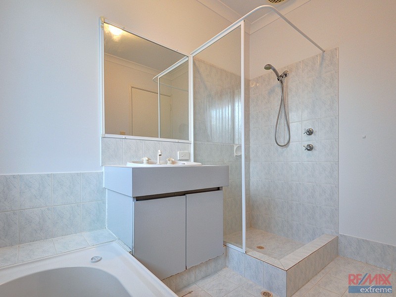 28 Eastleigh Loop, Currambine WA 6028