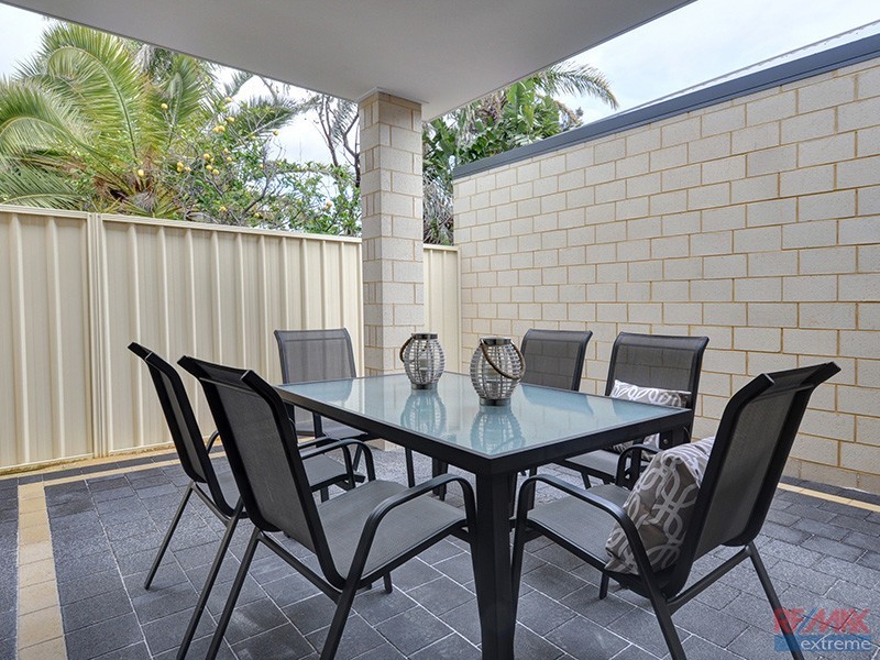 1/34 Willespie Drive, Pearsall WA 6065