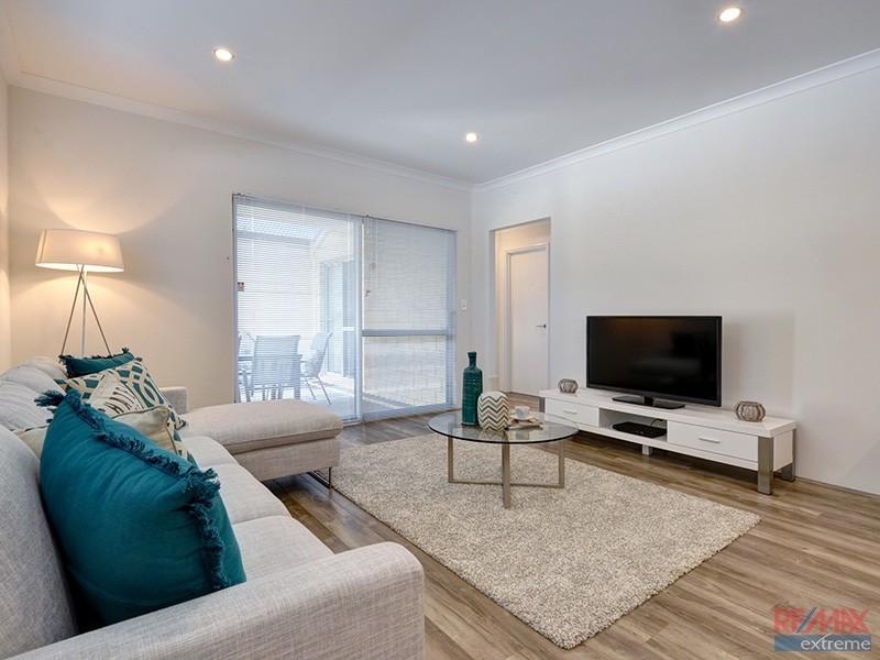 1/34 Willespie Drive, Pearsall WA 6065