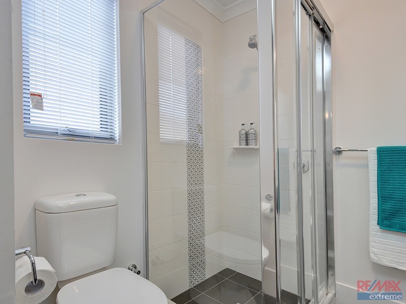 1/34 Willespie Drive, Pearsall WA 6065