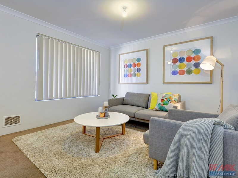 19 Verona Street, Hocking WA 6065