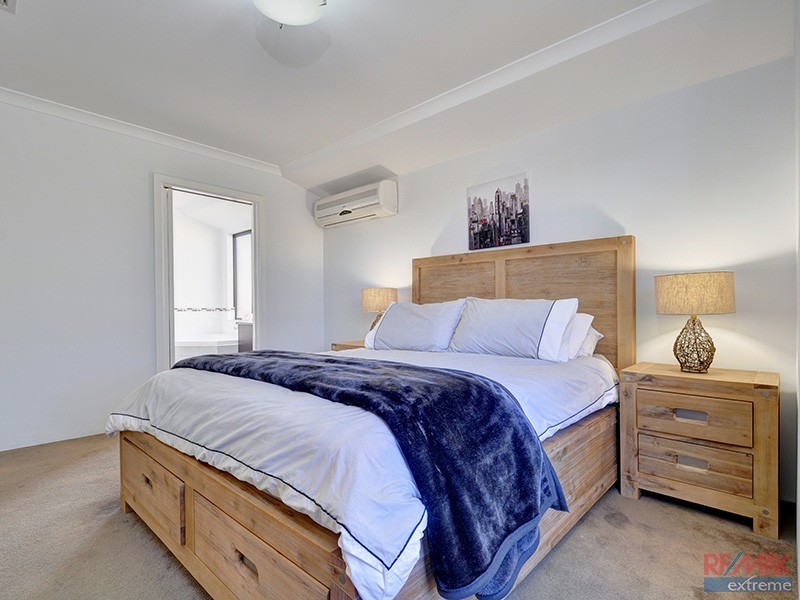 19 Verona Street, Hocking WA 6065