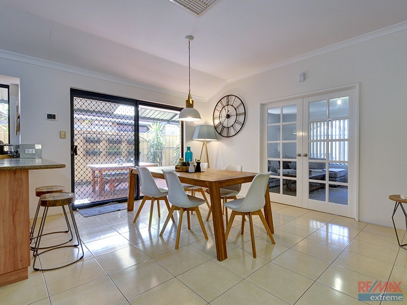 19 Verona Street, Hocking WA 6065