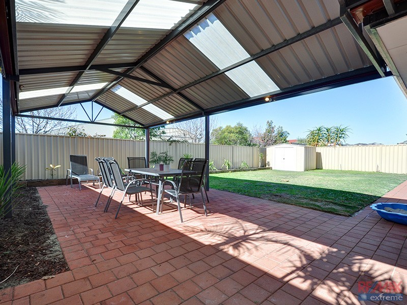 19 Verona Street, Hocking WA 6065