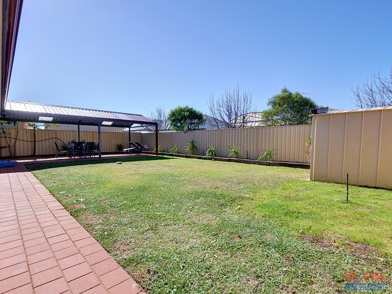 19 Verona Street, Hocking WA 6065