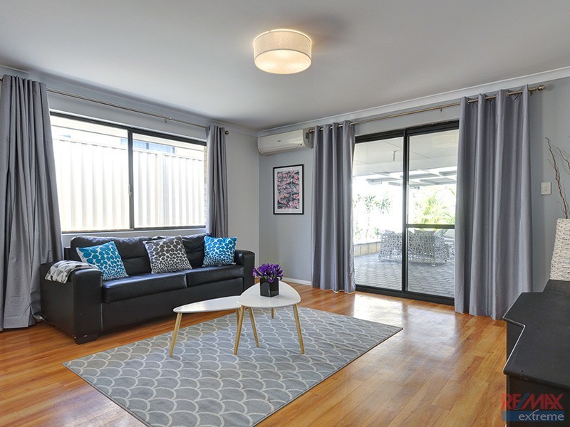 16 Strabane Green, Ridgewood WA 6030