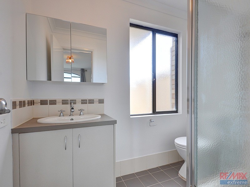 16 Strabane Green, Ridgewood WA 6030