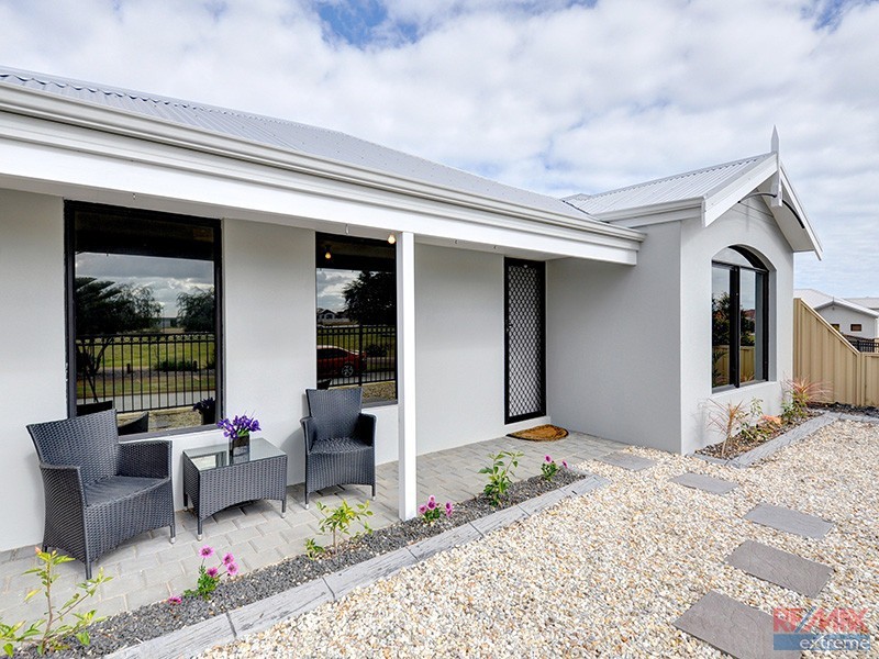 16 Strabane Green, Ridgewood WA 6030