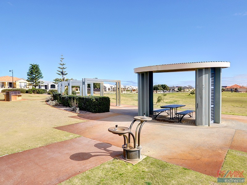 16 Strabane Green, Ridgewood WA 6030