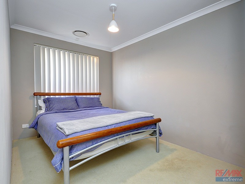 6 Fogliani Loop, Sinagra WA 6065