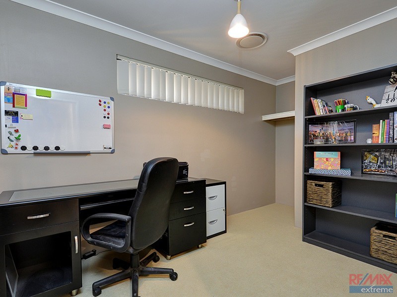 6 Fogliani Loop, Sinagra WA 6065